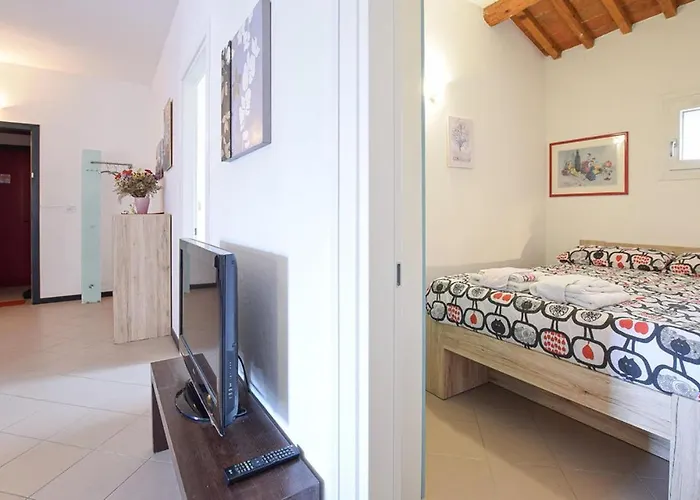 Lägenhet 2 Bed-sleeps 6-aircon-town Centre-free Parking *